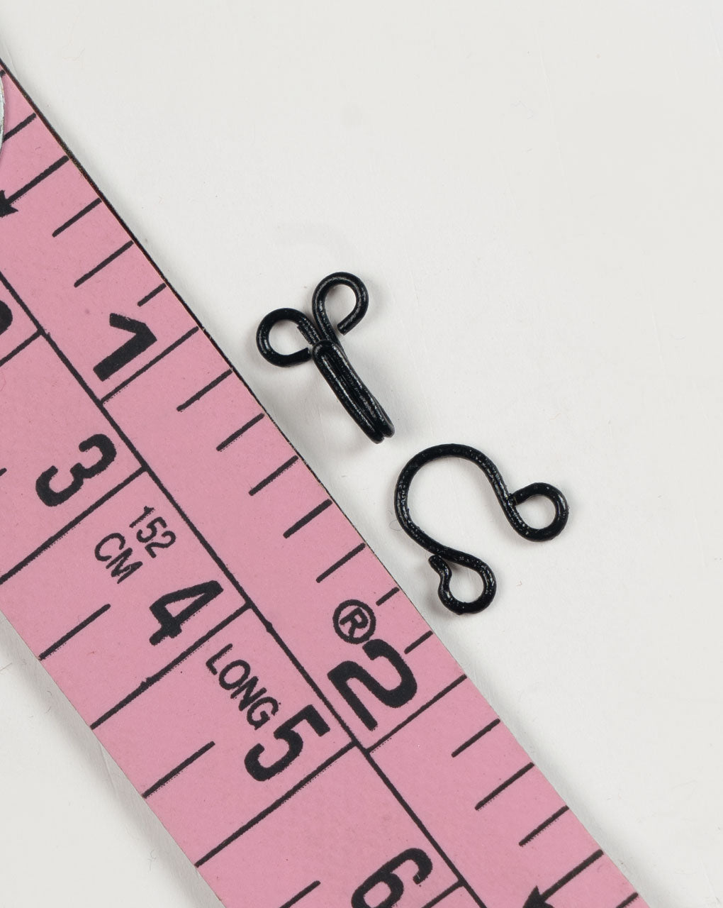Black Metal Hook-Eye ( Set Of 20 ) - Fabriclore.com