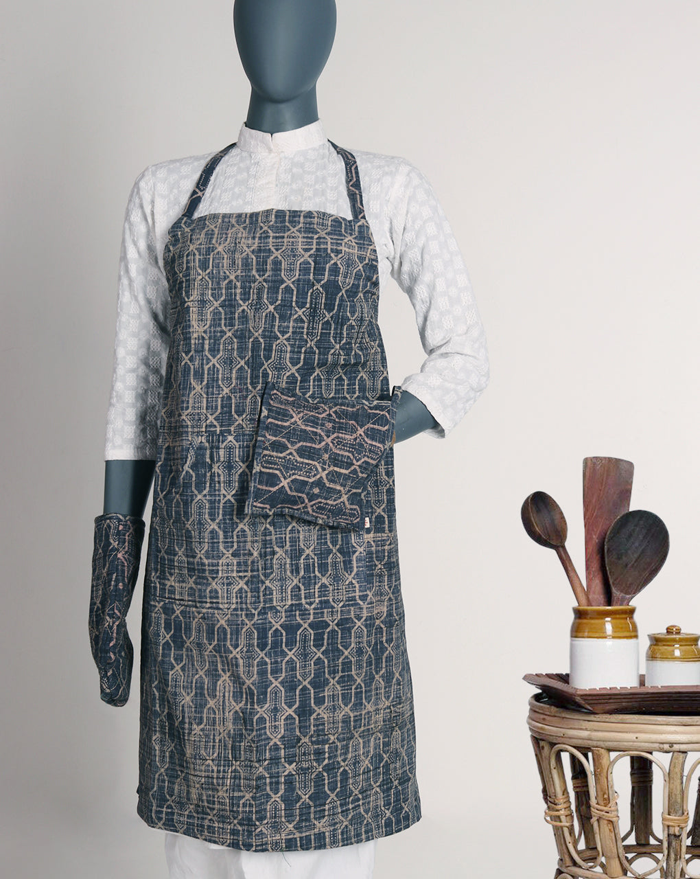 Kitchen Warrior Apron Set - Fabriclore.com