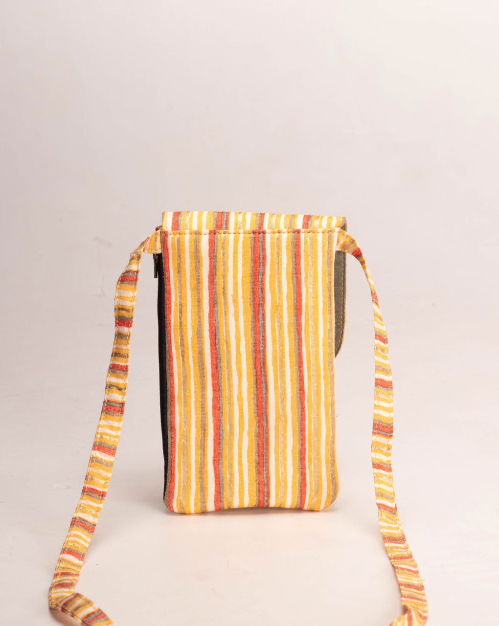 Mobile Pouch Cum Wallet - Fabriclore.com