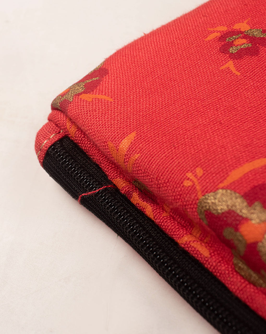 Mobile Pouch Cum Wallet - Fabriclore.com