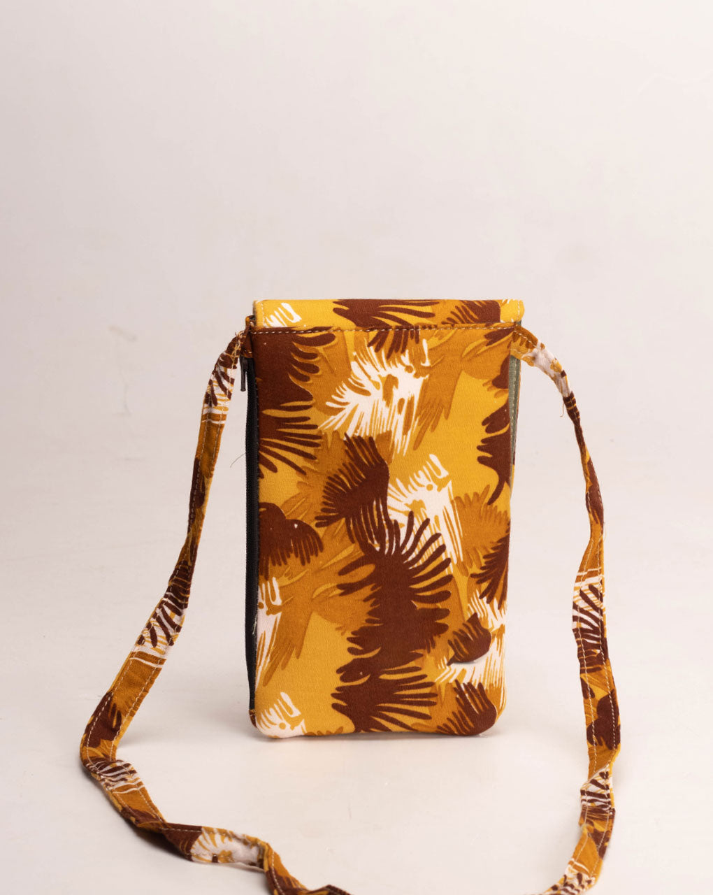 Mobile Pouch Cum Wallet - Fabriclore.com