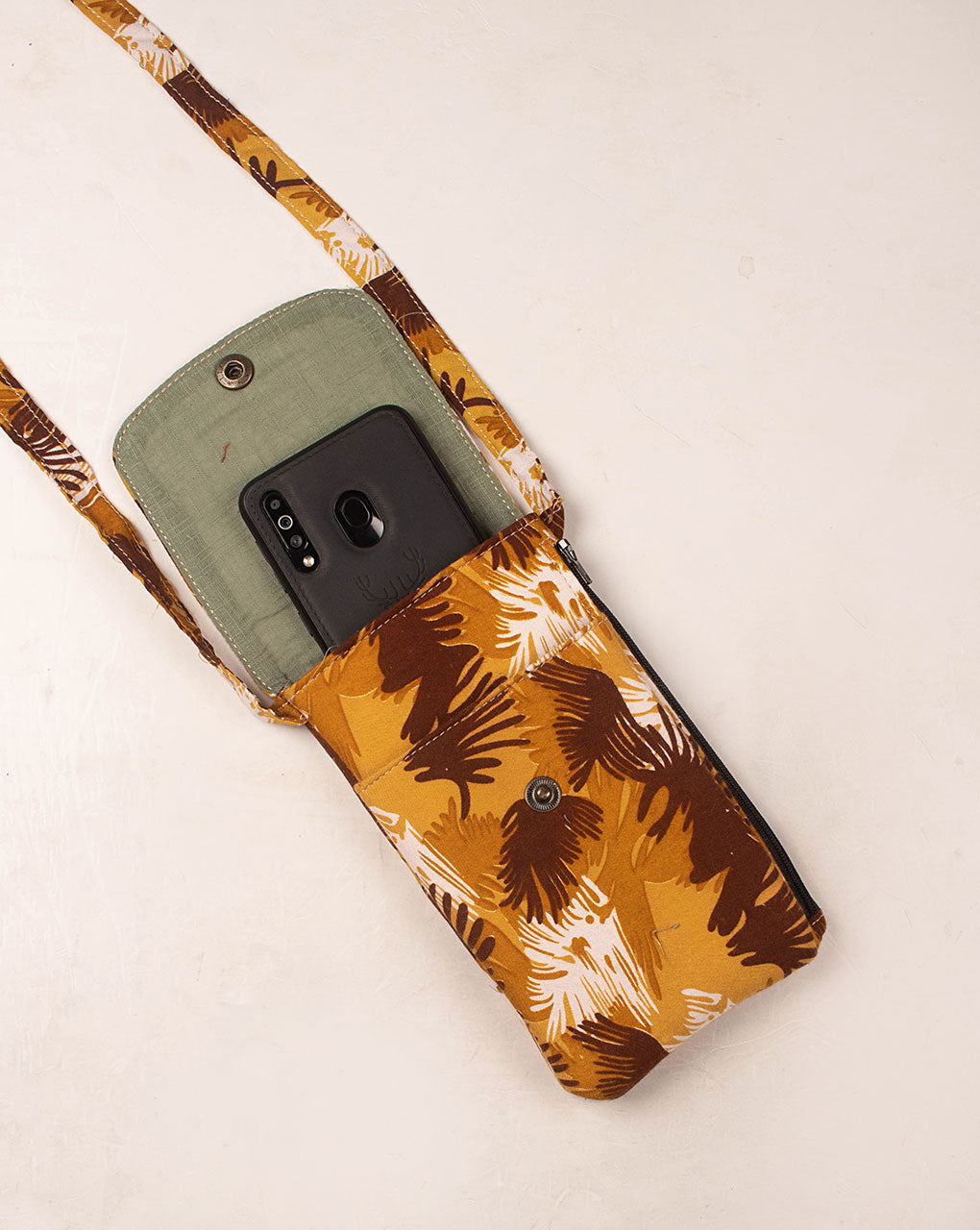 Mobile Pouch Cum Wallet - Fabriclore.com