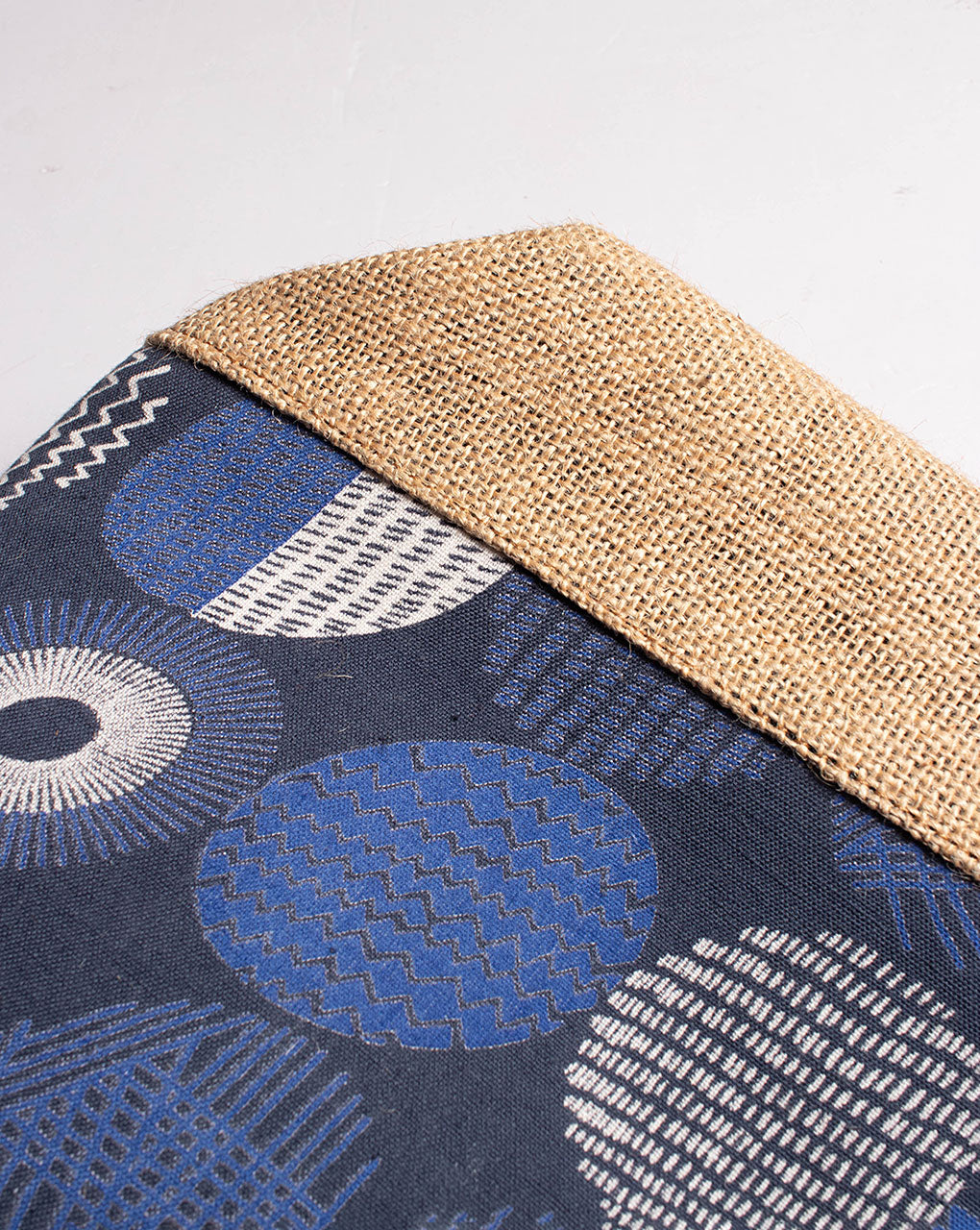 Handcrafted Jute Tote Bag - Fabriclore.com
