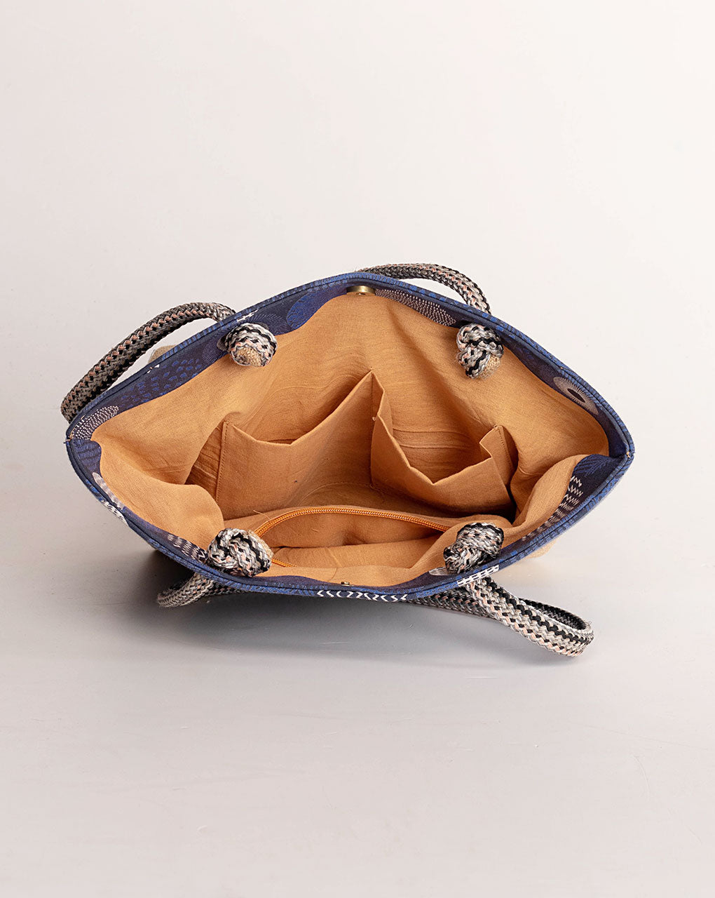Handcrafted Jute Tote Bag - Fabriclore.com