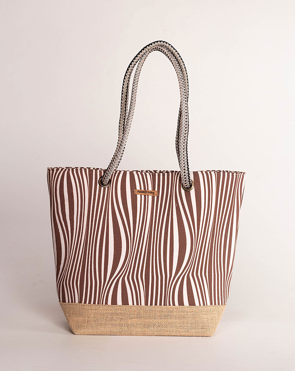 Handcrafted Jute Tote Bag - Fabriclore.com