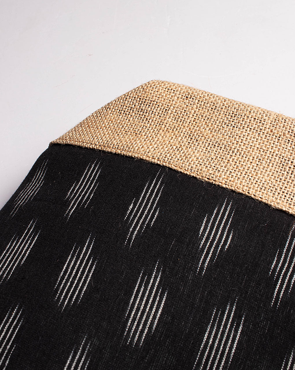 Handcrafted Jute Tote Bag - Fabriclore.com