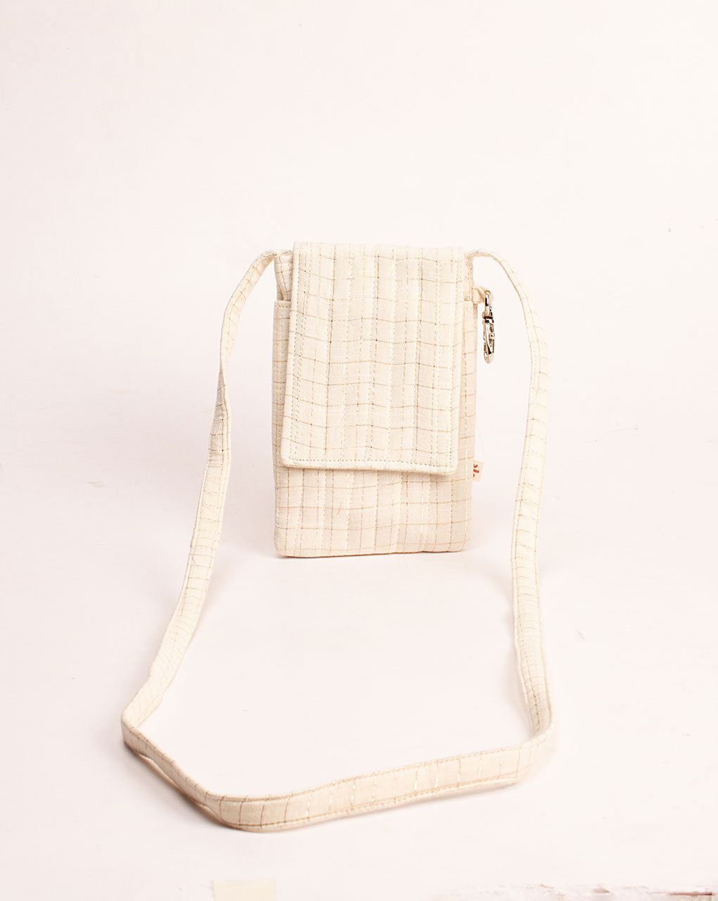Mobile Pouch Cum Wallet - Fabriclore.com