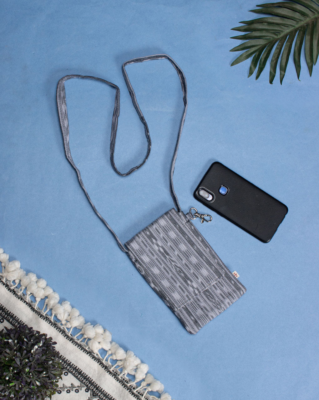 Mobile Pouch Cum Wallet - Fabriclore.com