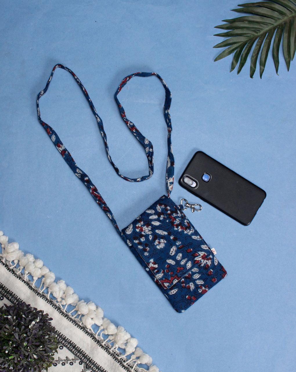 Mobile Pouch Cum Wallet - Fabriclore.com