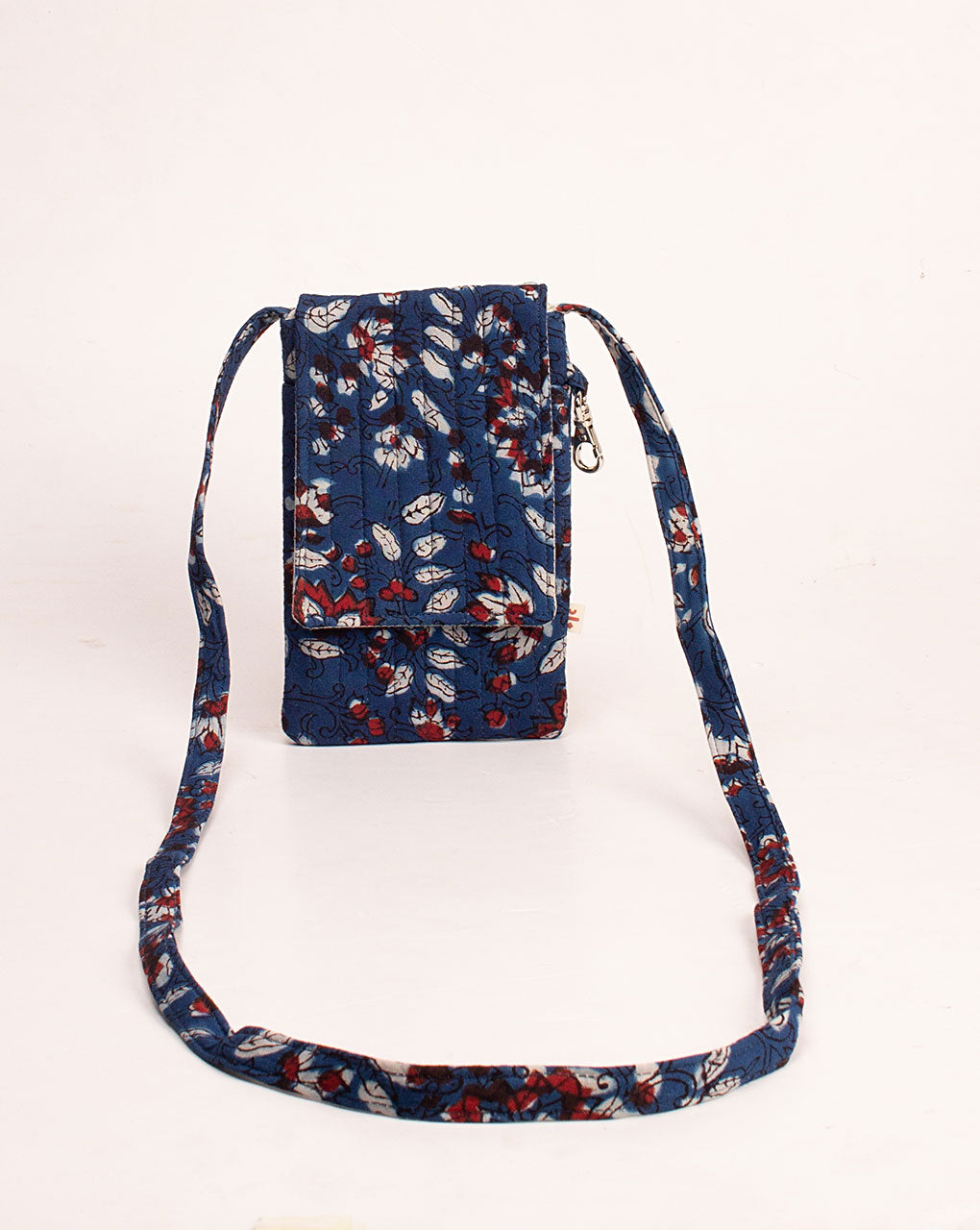 Mobile Pouch Cum Wallet - Fabriclore.com