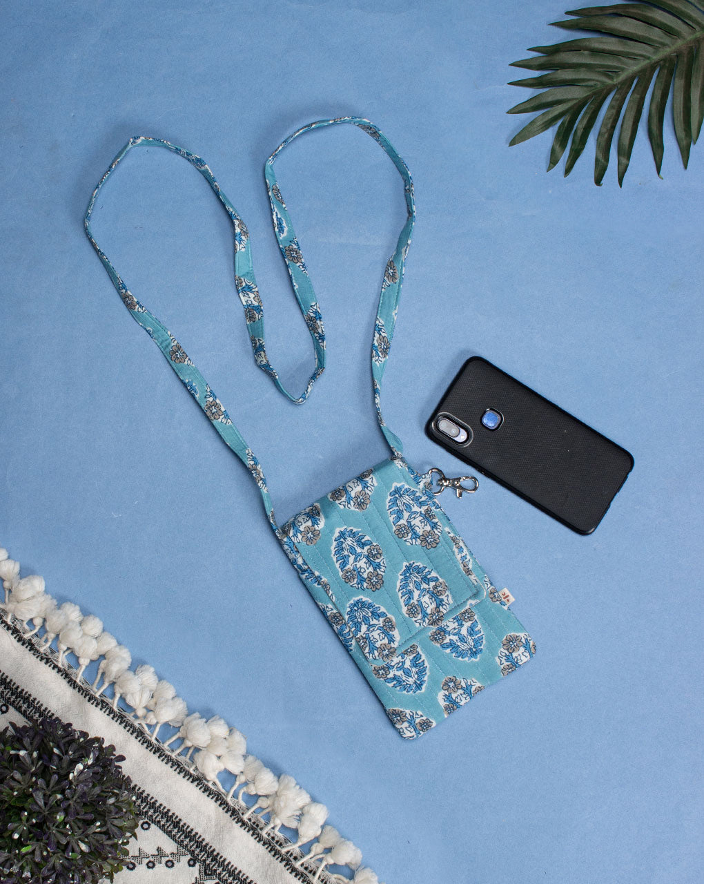 Mobile Pouch Cum Wallet - Fabriclore.com
