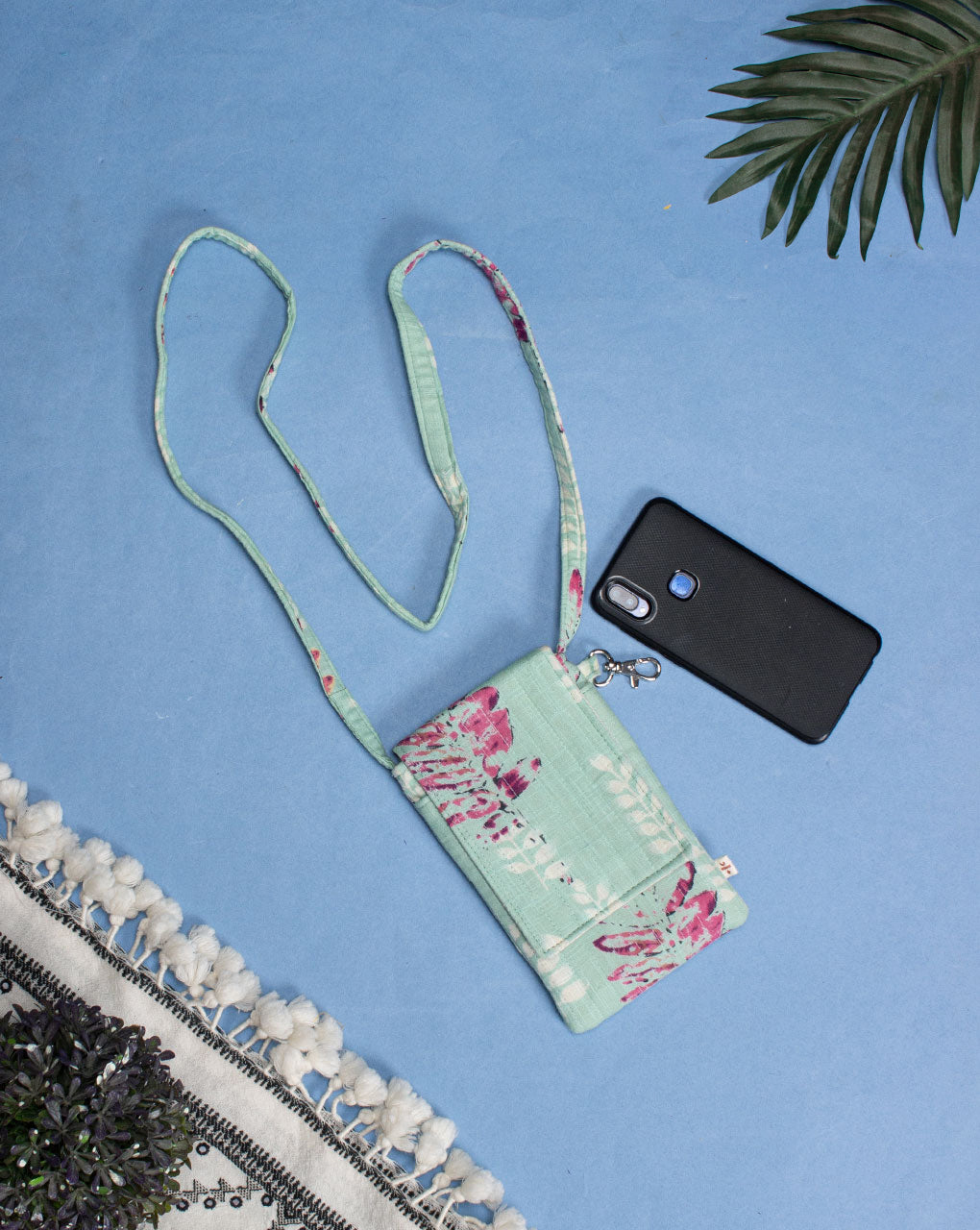 Mobile Pouch Cum Wallet - Fabriclore.com