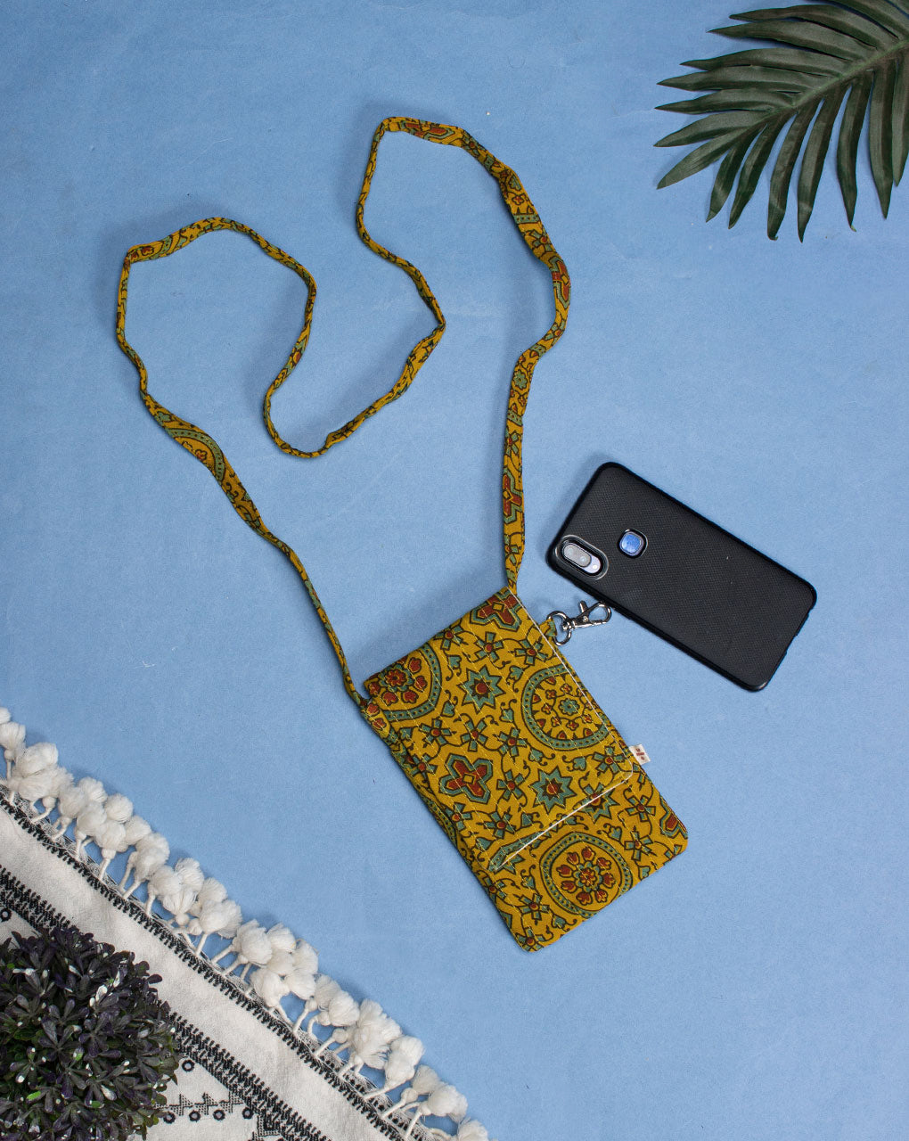 Mobile Pouch Cum Wallet - Fabriclore.com