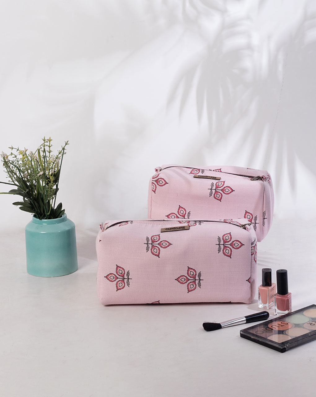 Floral Handcrafted Organiser Bag ( Set Of 2 ) - Fabriclore.com