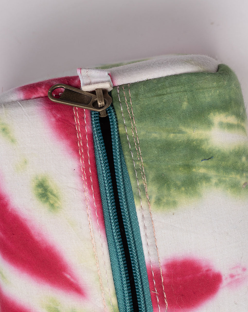 Tie & Dye Handcrafted Organiser Bag ( Set Of 2 ) - Fabriclore.com