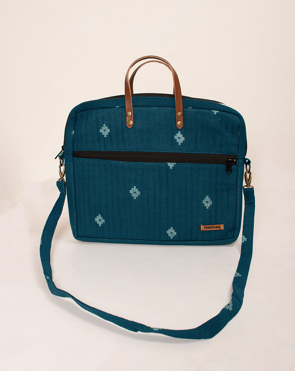 Handcrafted Quilted Laptop Bag - Fabriclore.com