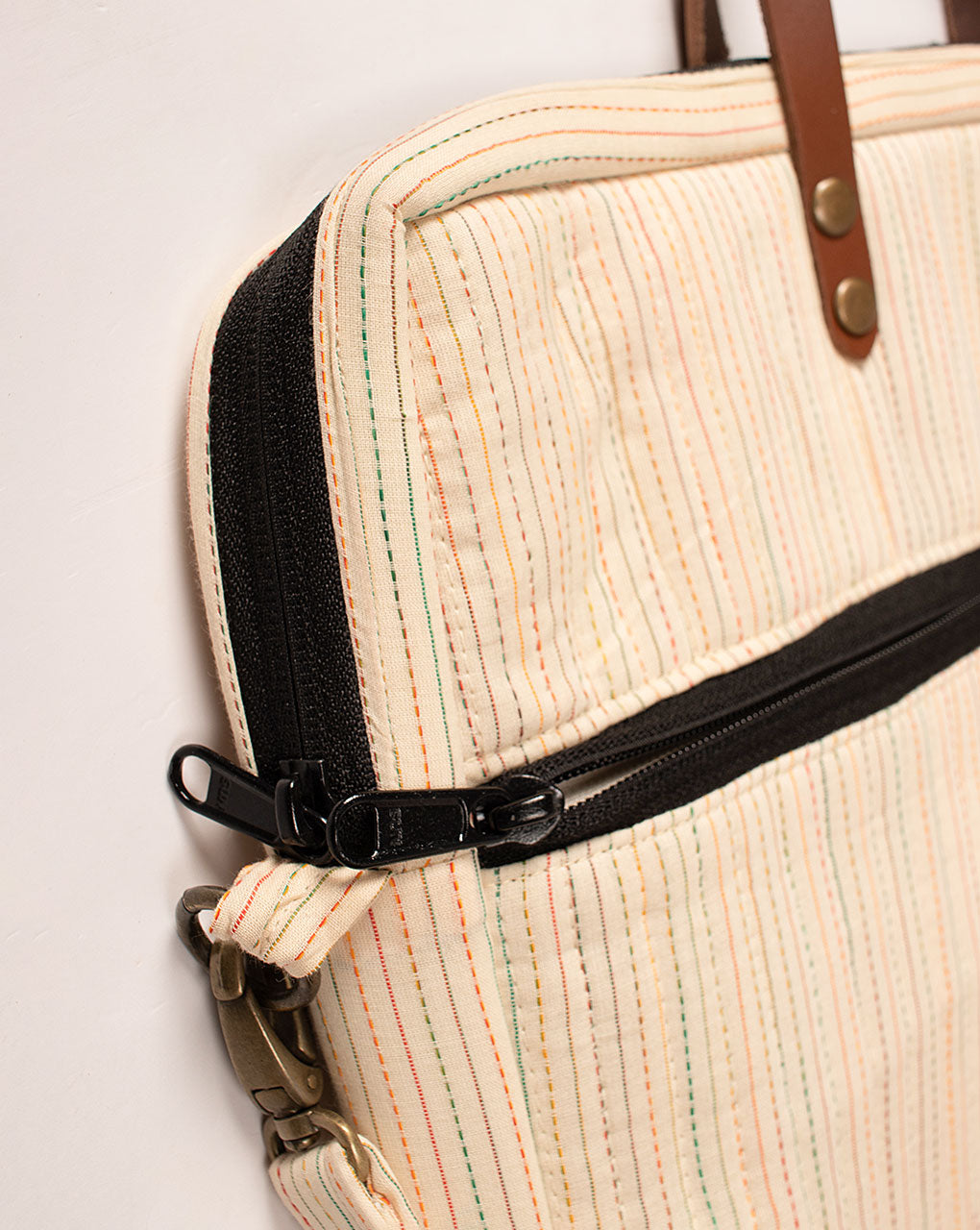 Handcrafted Quilted Laptop Bag - Fabriclore.com