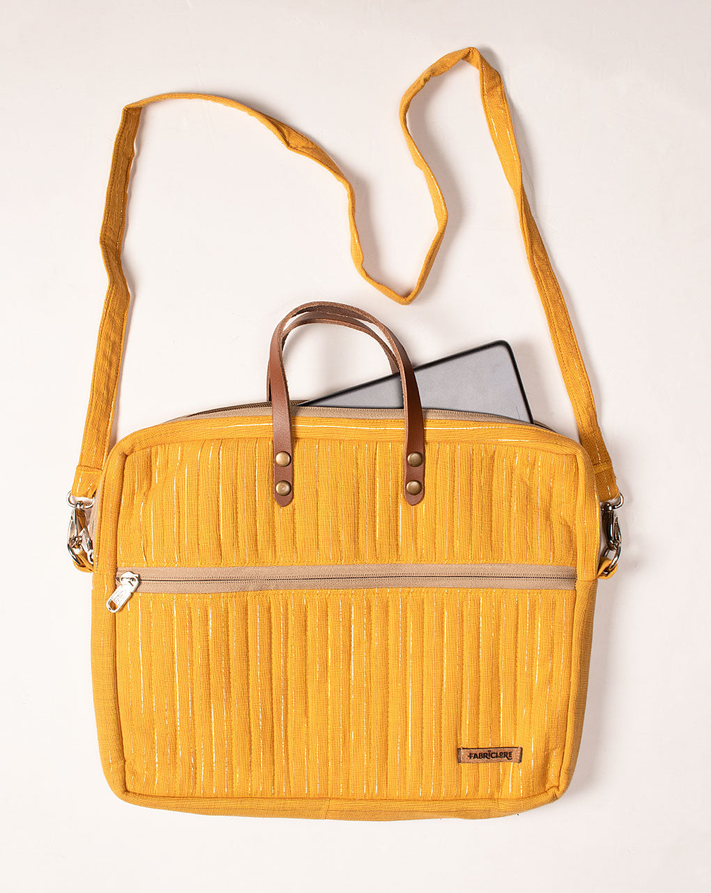 Handcrafted Quilted Laptop Bag - Fabriclore.com