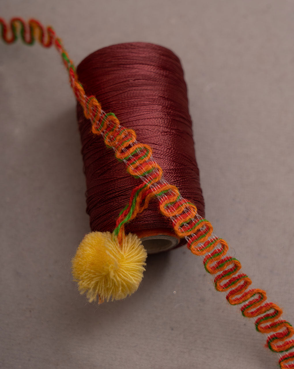 Cotton Pompom Lace - Fabriclore.com