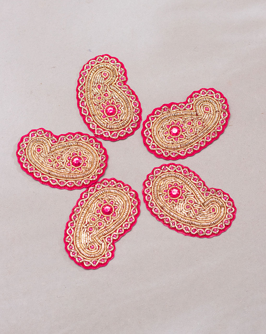 Paisley Salma Hand Embroidered Patch ( 1Pc. ) - Fabriclore.com