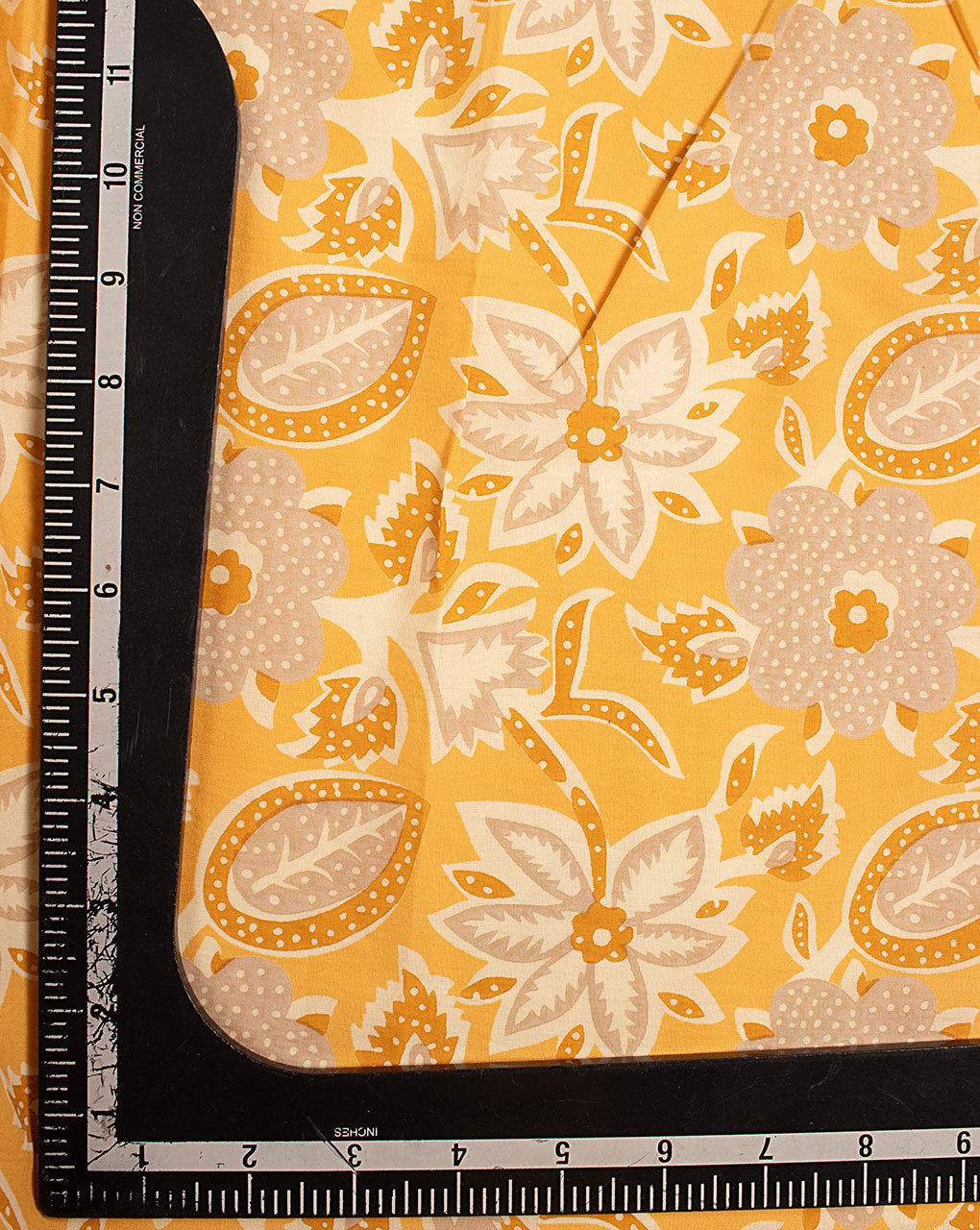 ( Pre Cut 2.25 MTR ) Screen Print Cotton Fabric