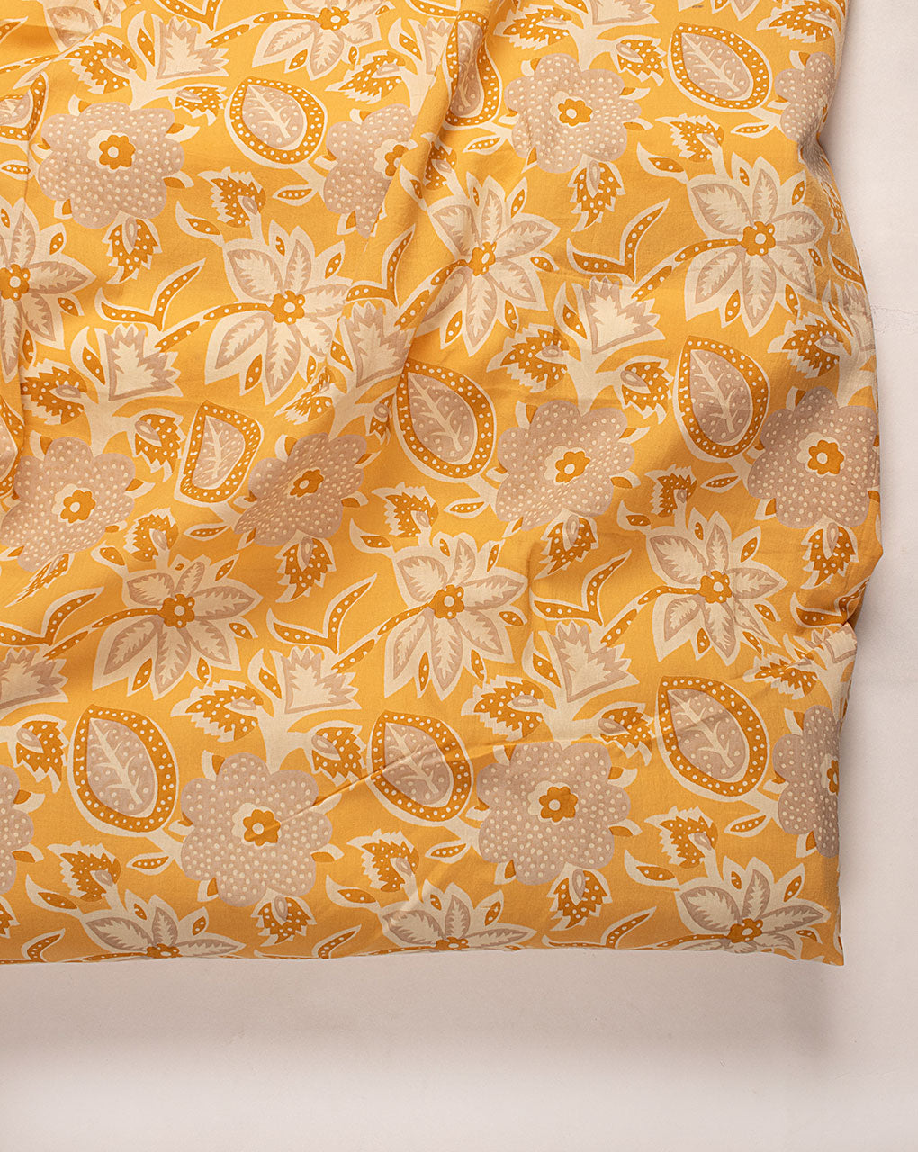 ( Pre Cut 2.25 MTR ) Screen Print Cotton Fabric
