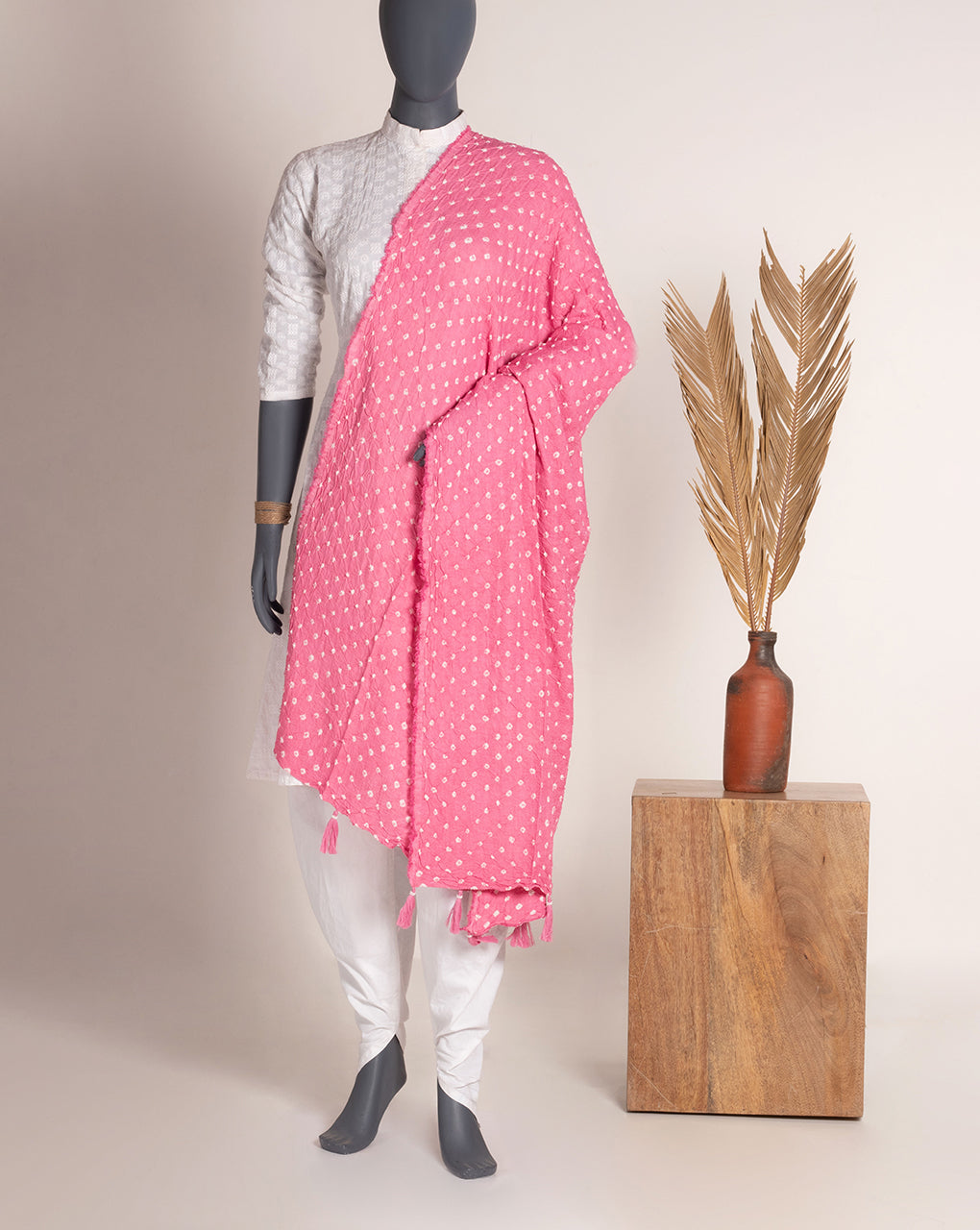 Pink Geometric Bandhani Dobby Rayon Dupatta - Fabriclore.com