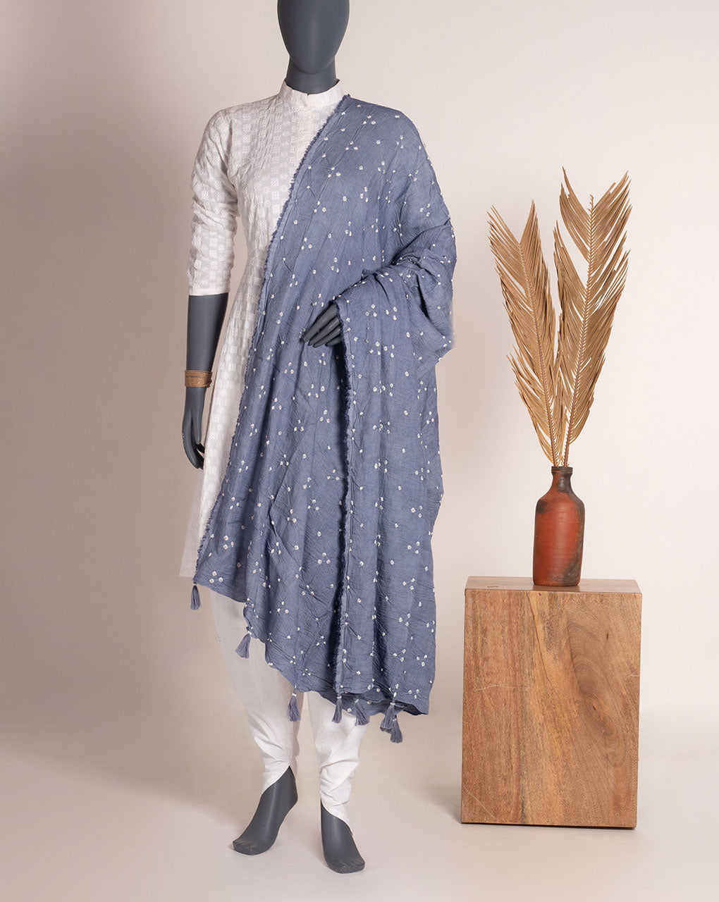 Grey Geometric Bandhani Dobby Rayon Dupatta - Fabriclore.com