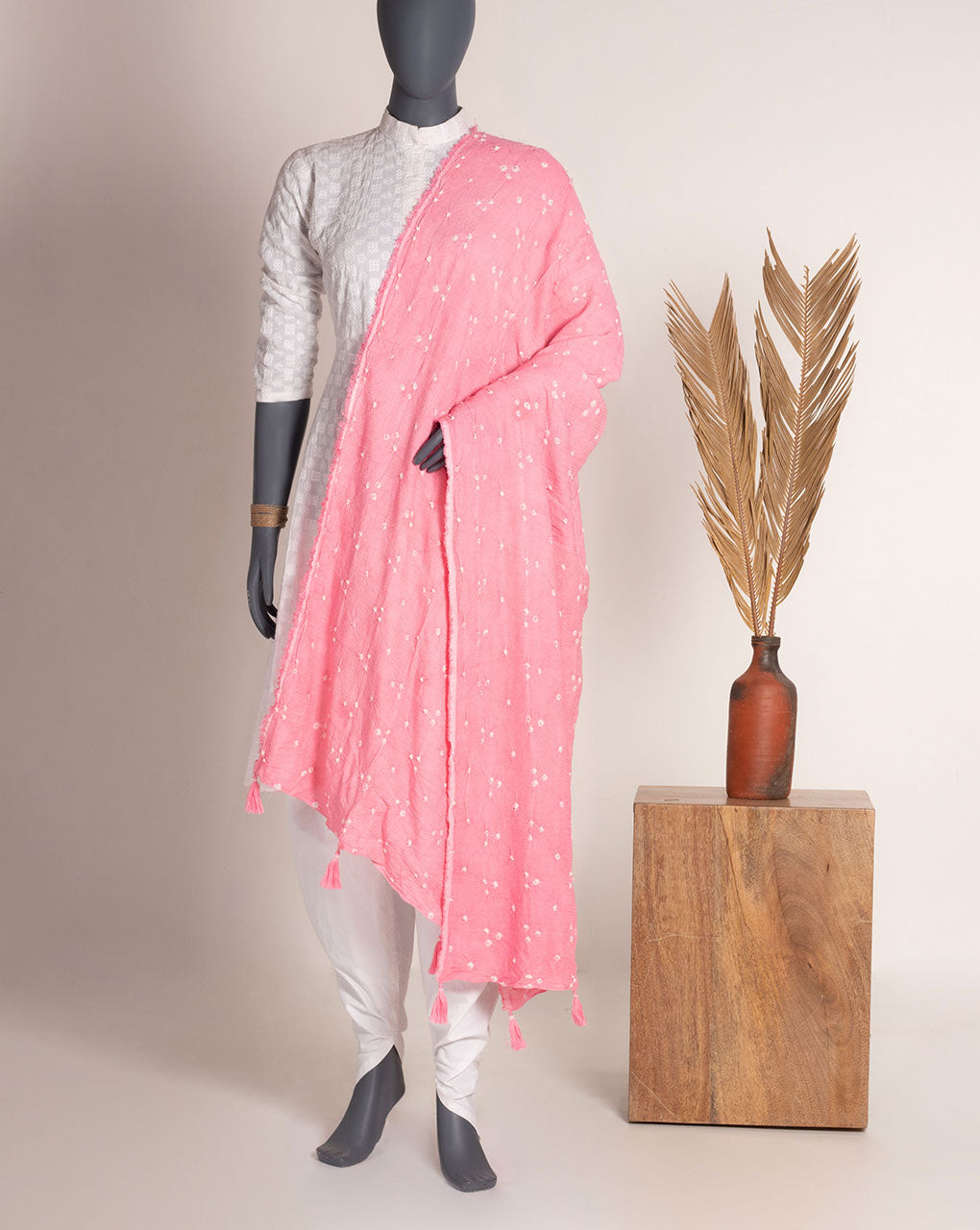 Pink Geometric Bandhani Dobby Rayon Dupatta - Fabriclore.com