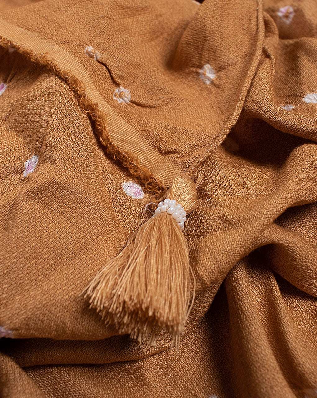 Polka Dots Bandhani Dobby Rayon Dupatta