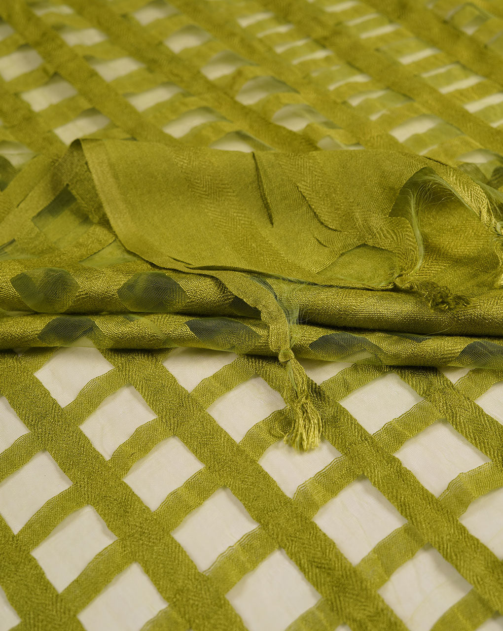 Checks Woven Bhagalpuri Viscose Stole - Fabriclore.com