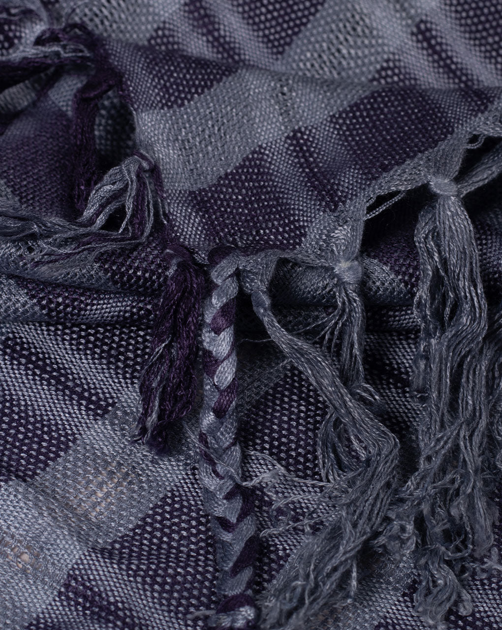 Checks Woven Bhagalpuri Viscose Stole - Fabriclore.com