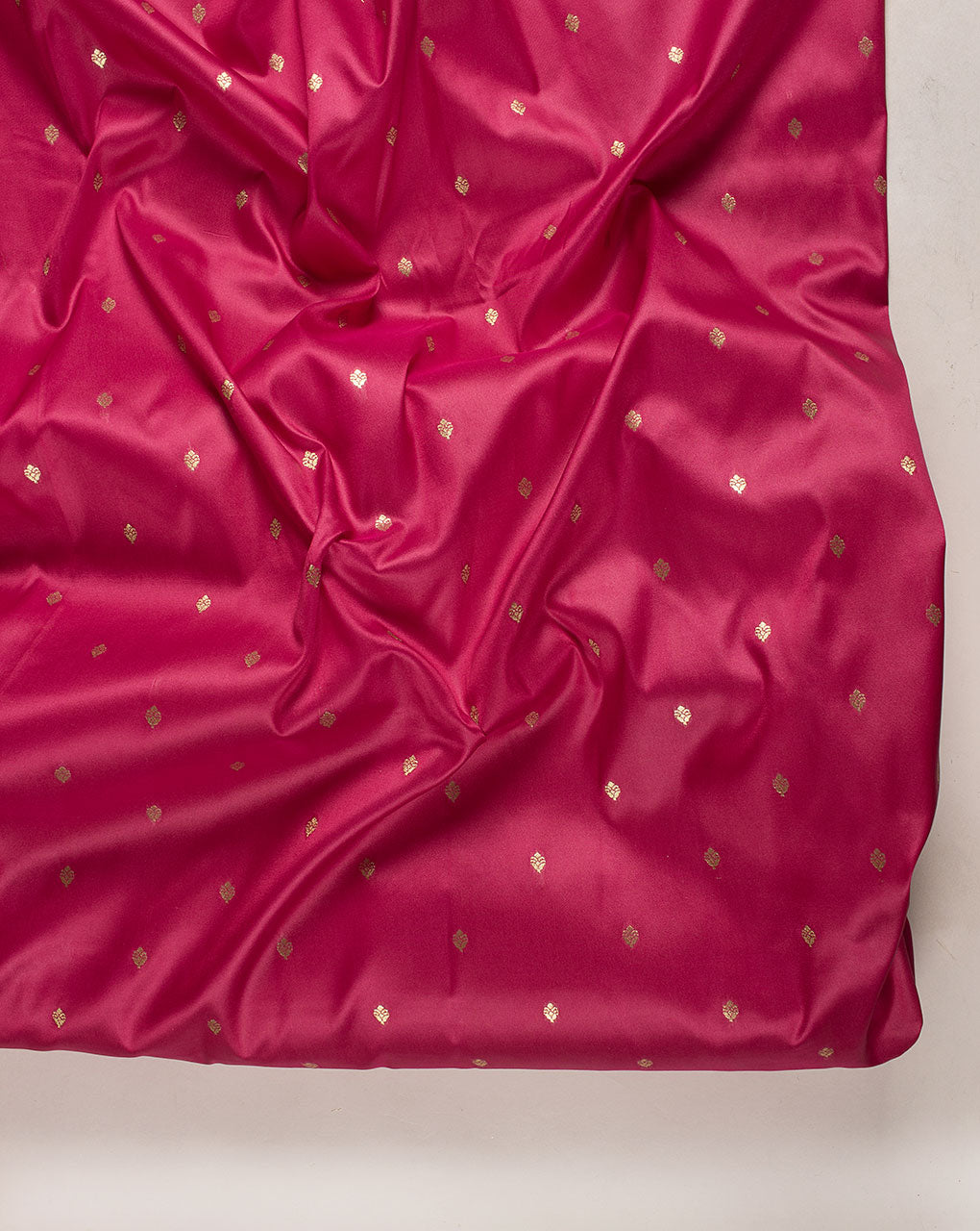 Zari Jacquard Banarasi Taffeta Silk Fabric