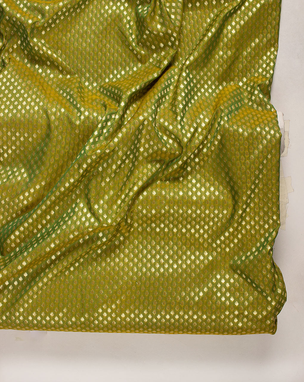 Zari Jacquard Banarasi Taffeta Silk Fabric