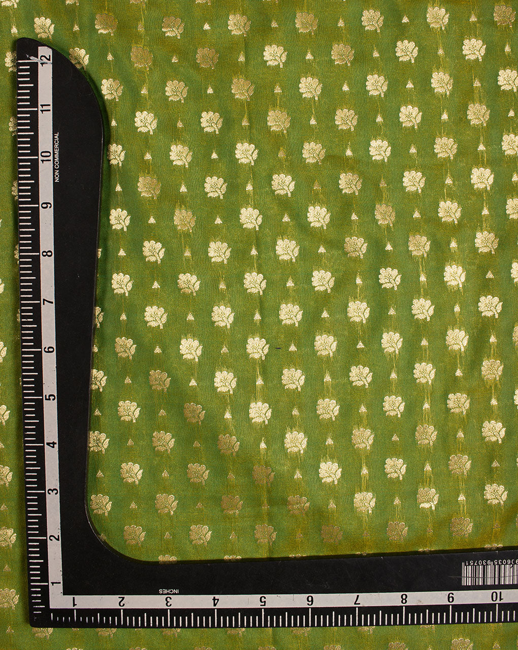 Zari Jacquard Banarasi Taffeta Silk Fabric