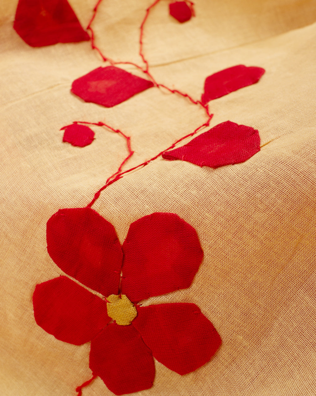 Hand Applique Cotton Saree With Blouse - Fabriclore.com