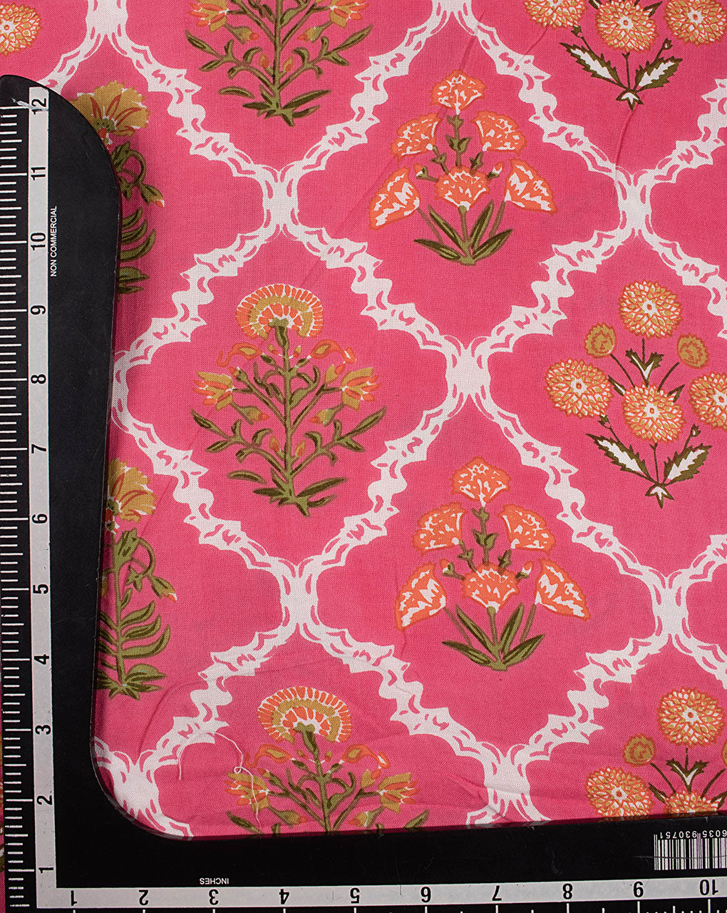 Screen Print Rayon Fabric - Fabriclore.com