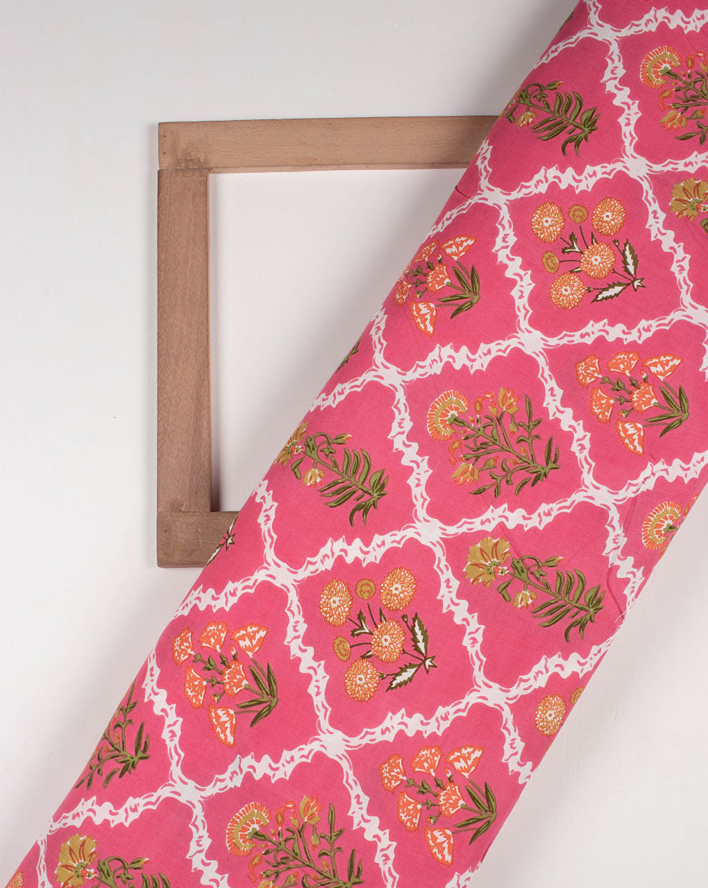 Screen Print Rayon Fabric - Fabriclore.com