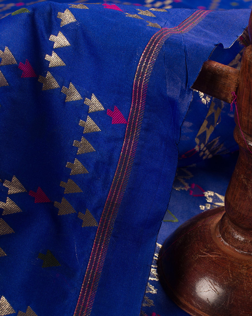 Zari Jacquard Banarasi Kataan Silk Fabric - Fabriclore.com