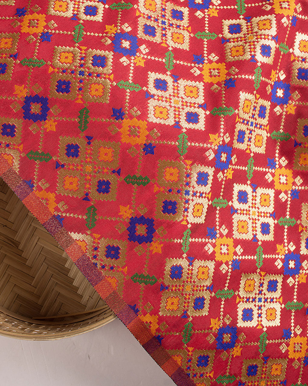 Zari Jacquard Banarasi Kataan Silk Fabric - Fabriclore.com