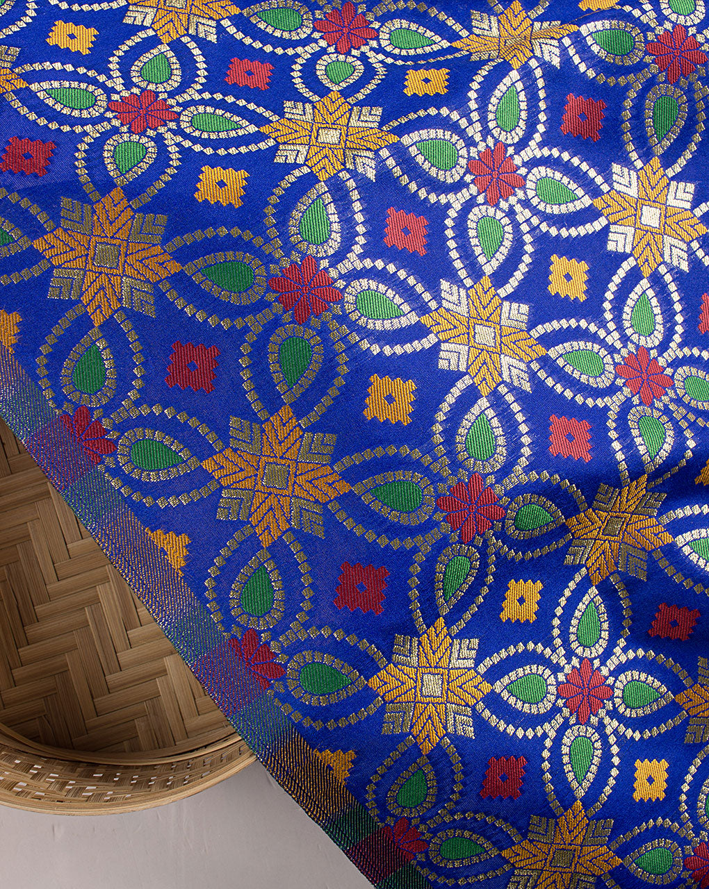 Zari Jacquard Banarasi Kataan Silk Fabric - Fabriclore.com