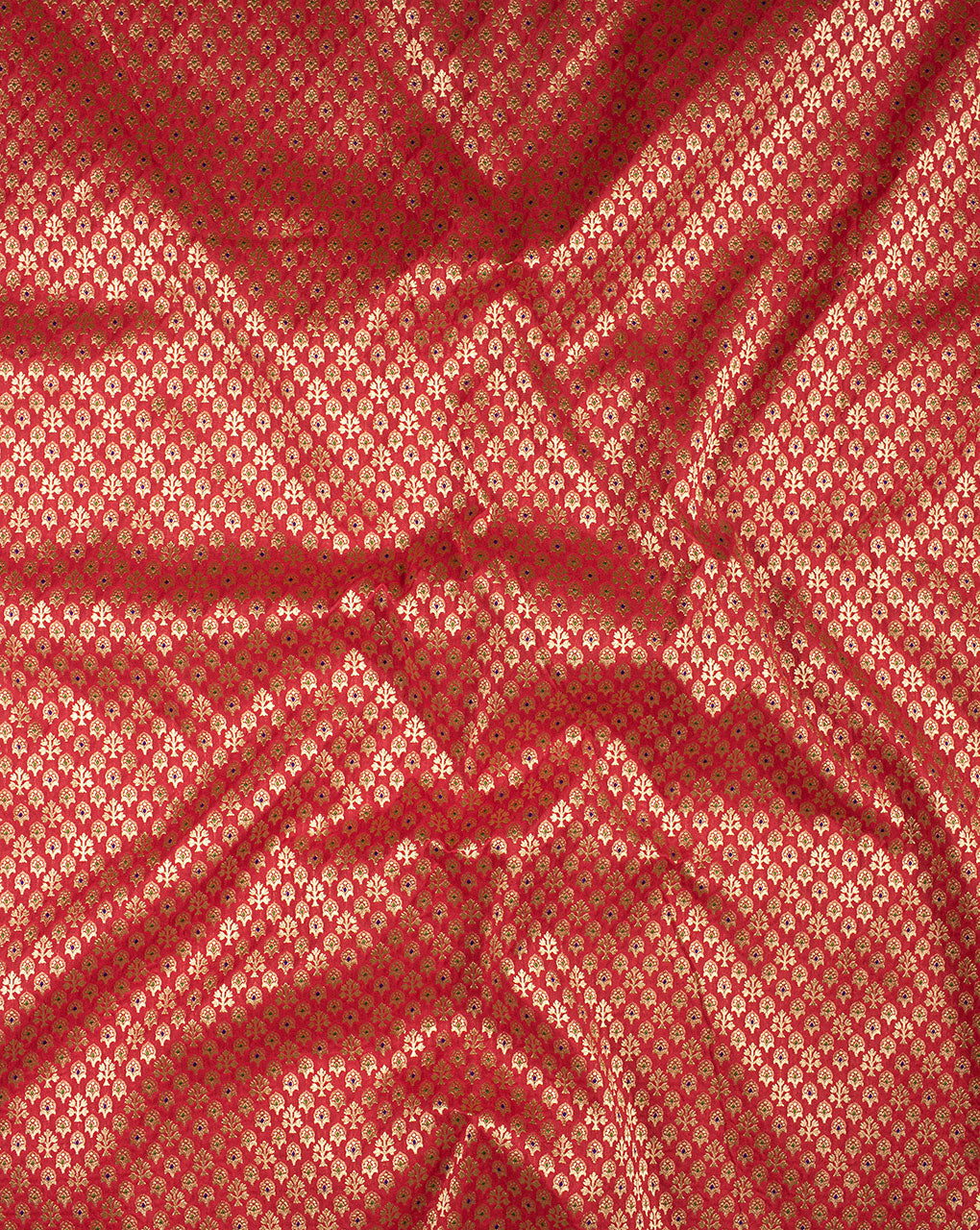 Zari Jacquard Pure Taffeta Silk Fabric - Fabriclore.com