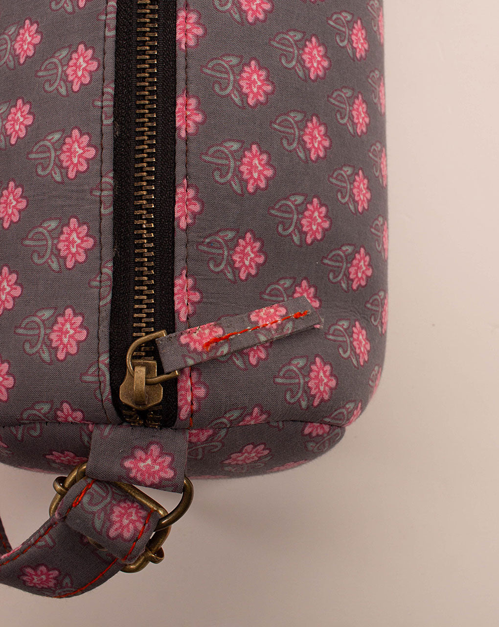 Handcrafted Yoga Mat Bag - Fabriclore.com