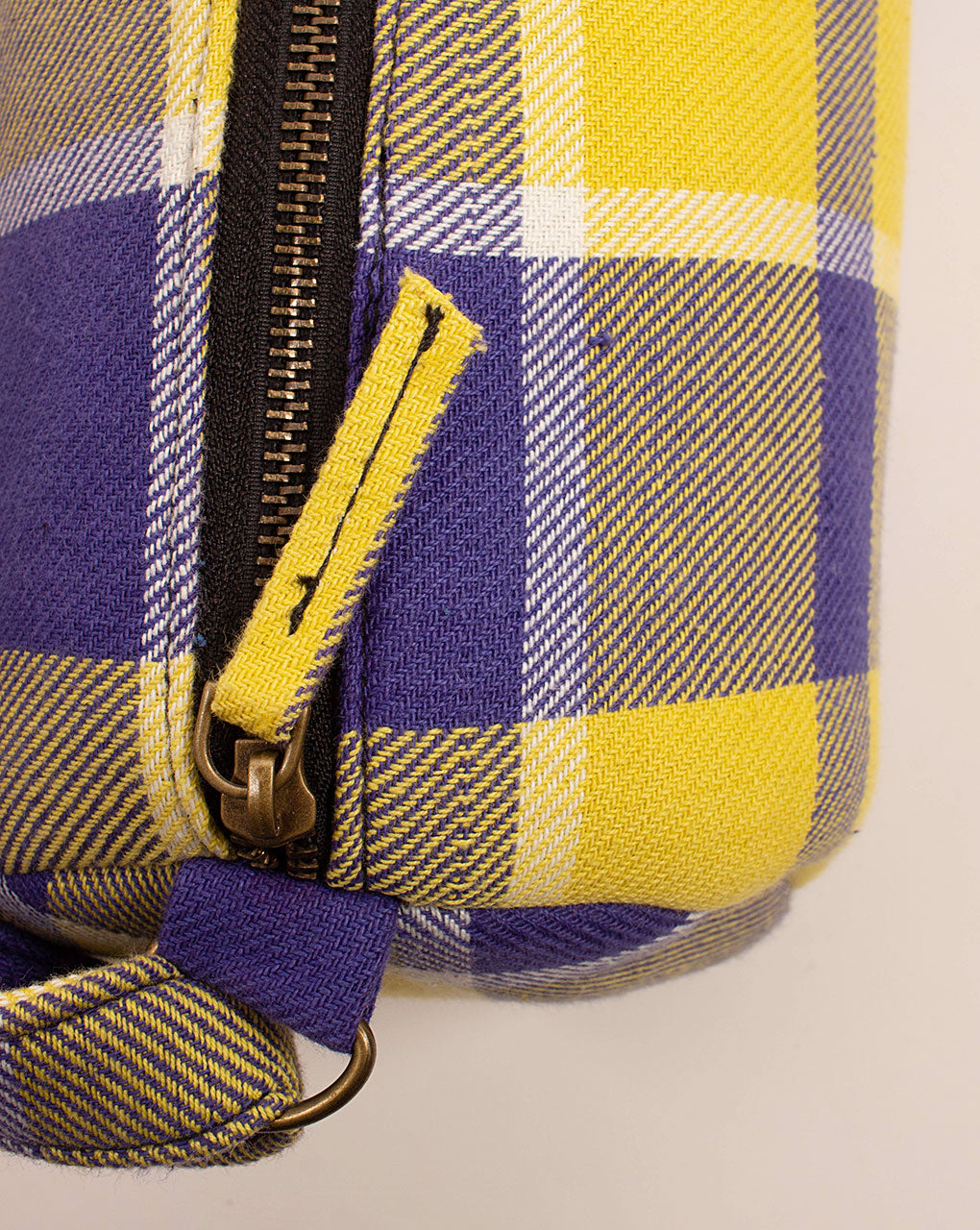Handcrafted Yoga Mat Bag - Fabriclore.com