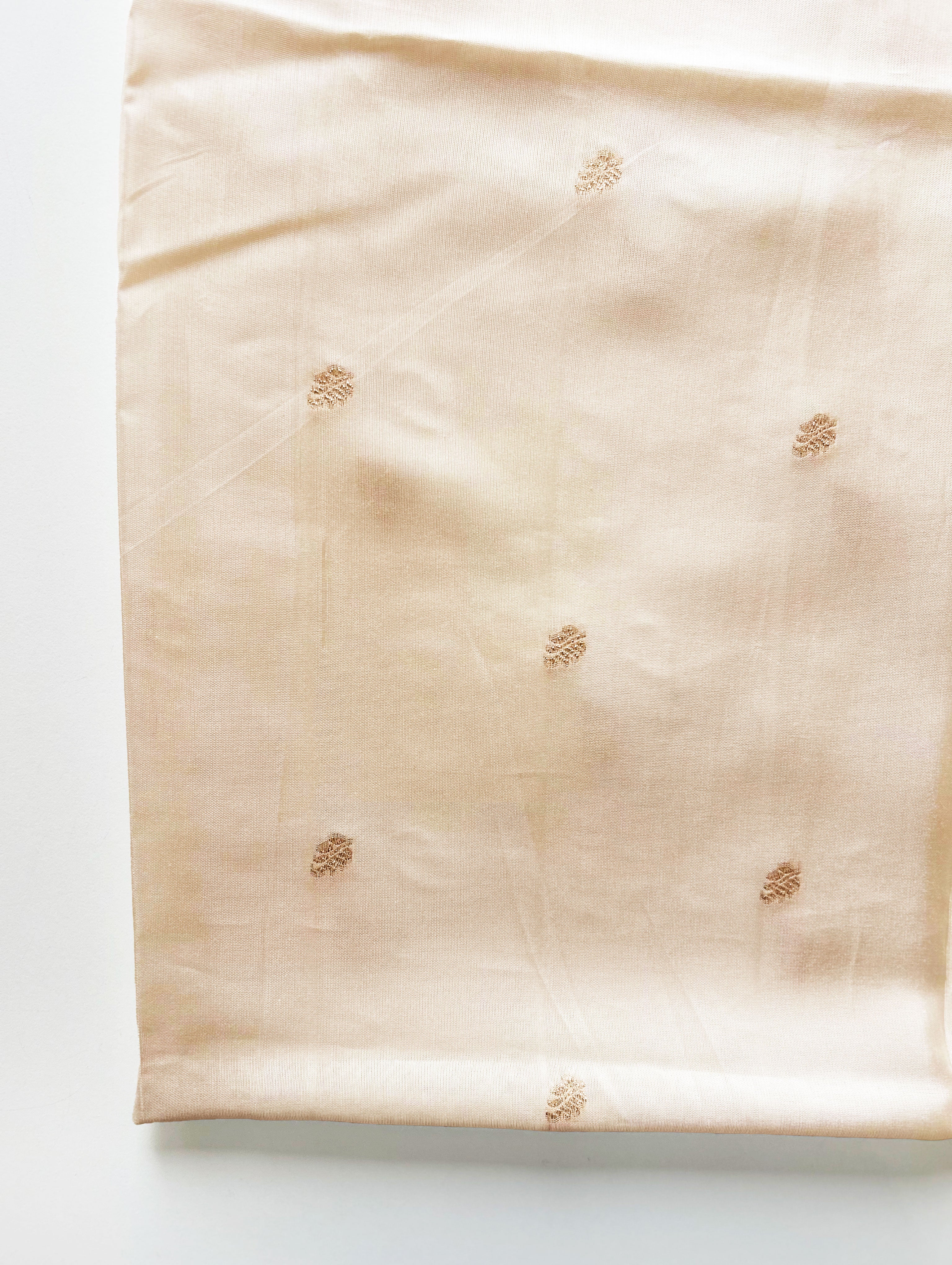 80 Gram Viscose HO Silk Booti Jacquard Fabric