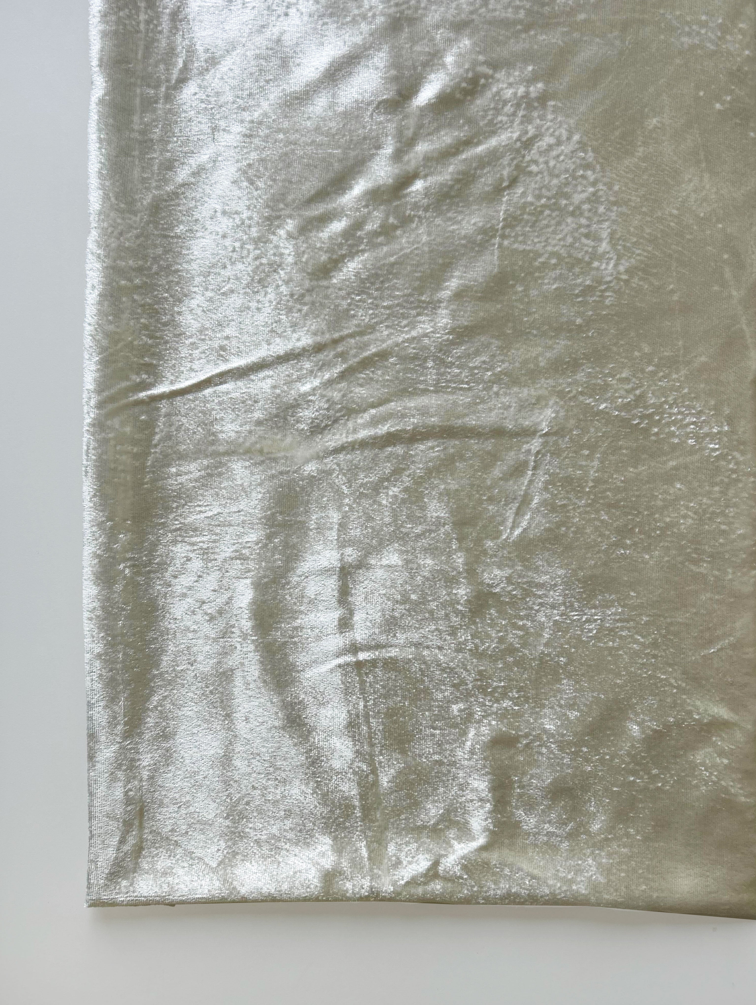 Off-White Viscose Velvet Fabric 46" - 22 Kg