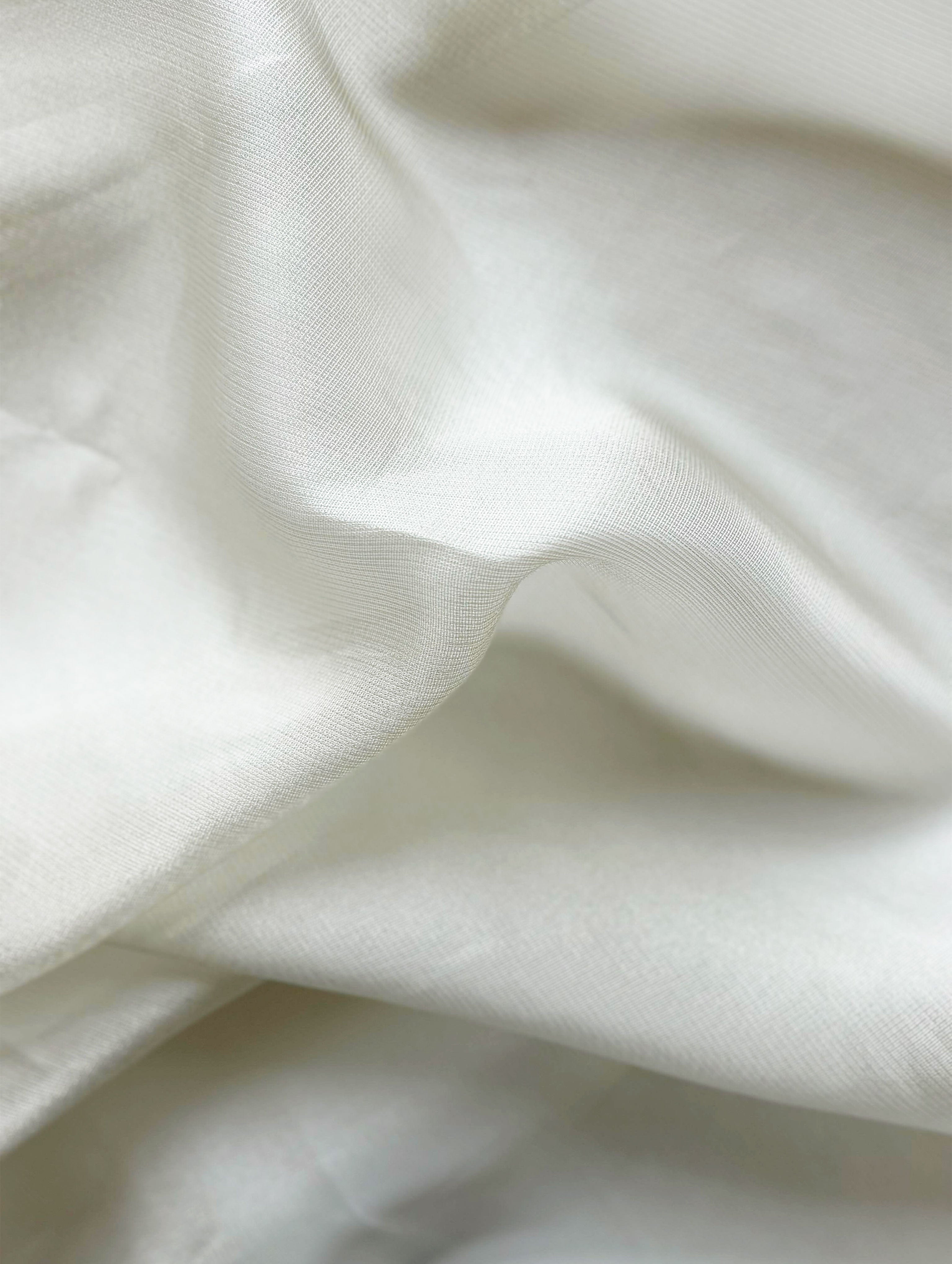 65 Gram Water Gucci Net Fabric 44" - ( Swatch 10x12" )