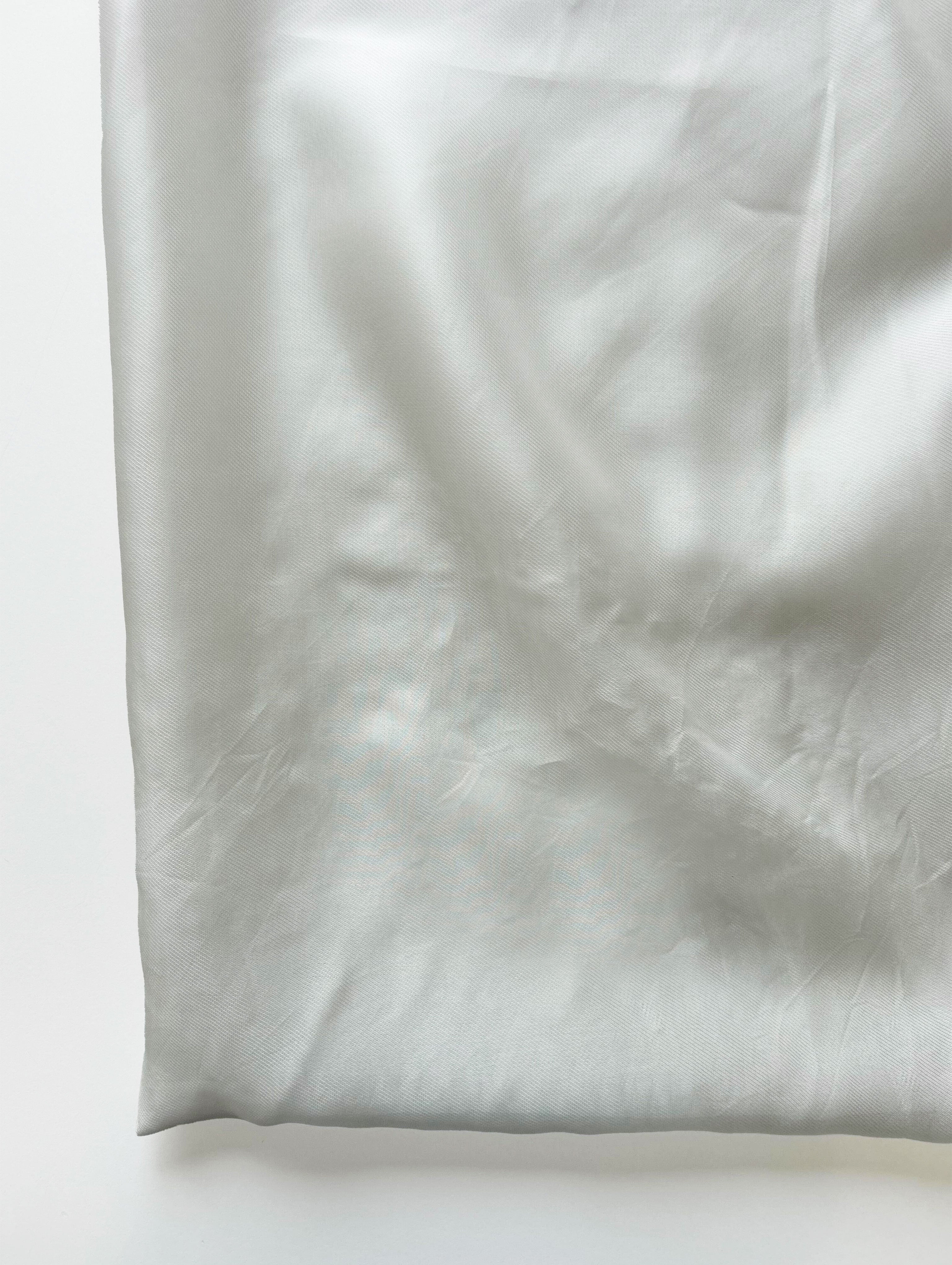 60 Gram Organza Twill Fabric 44"