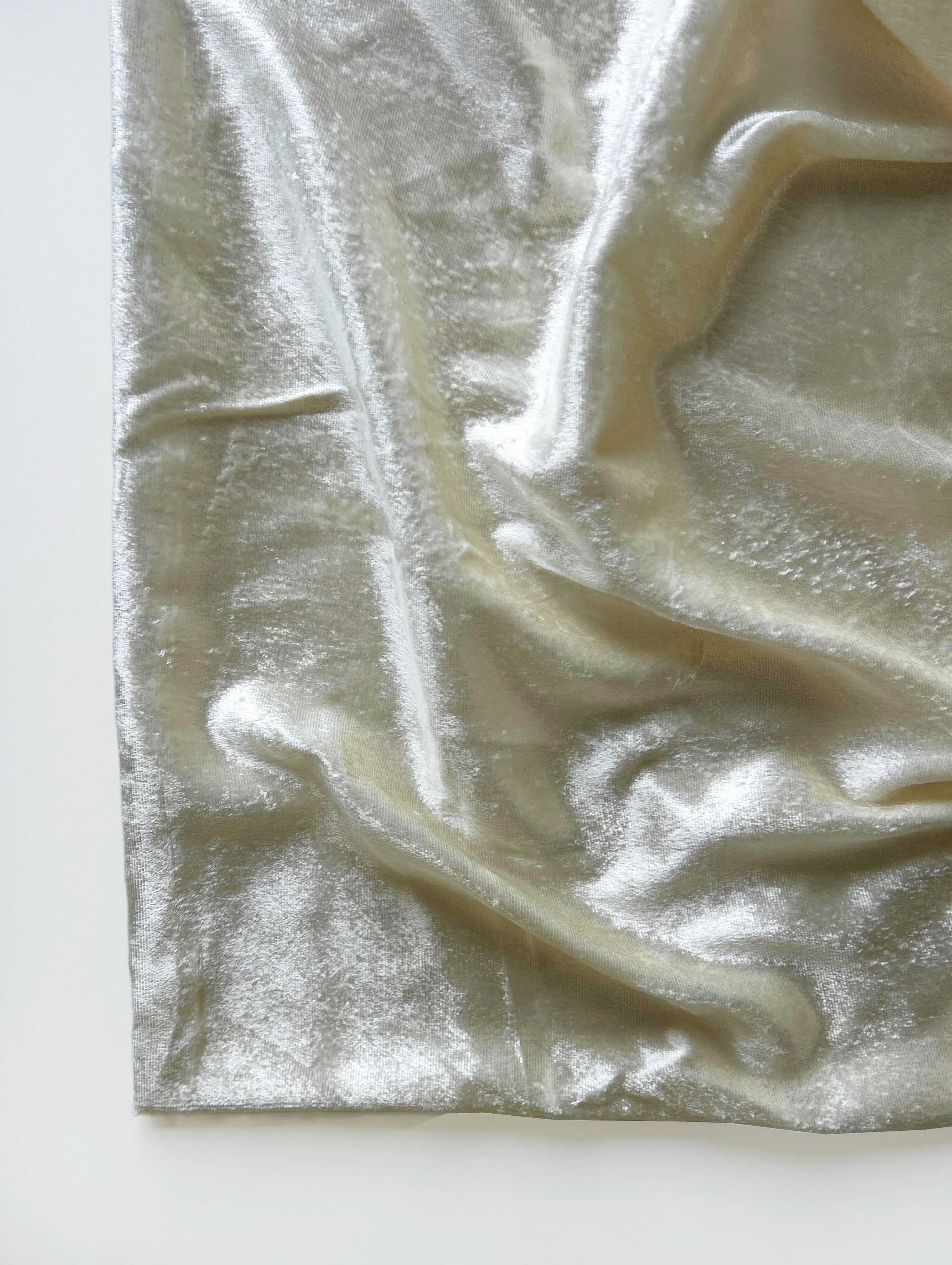 Off-White Viscose Velvet Fabric 46" - 22 Kg