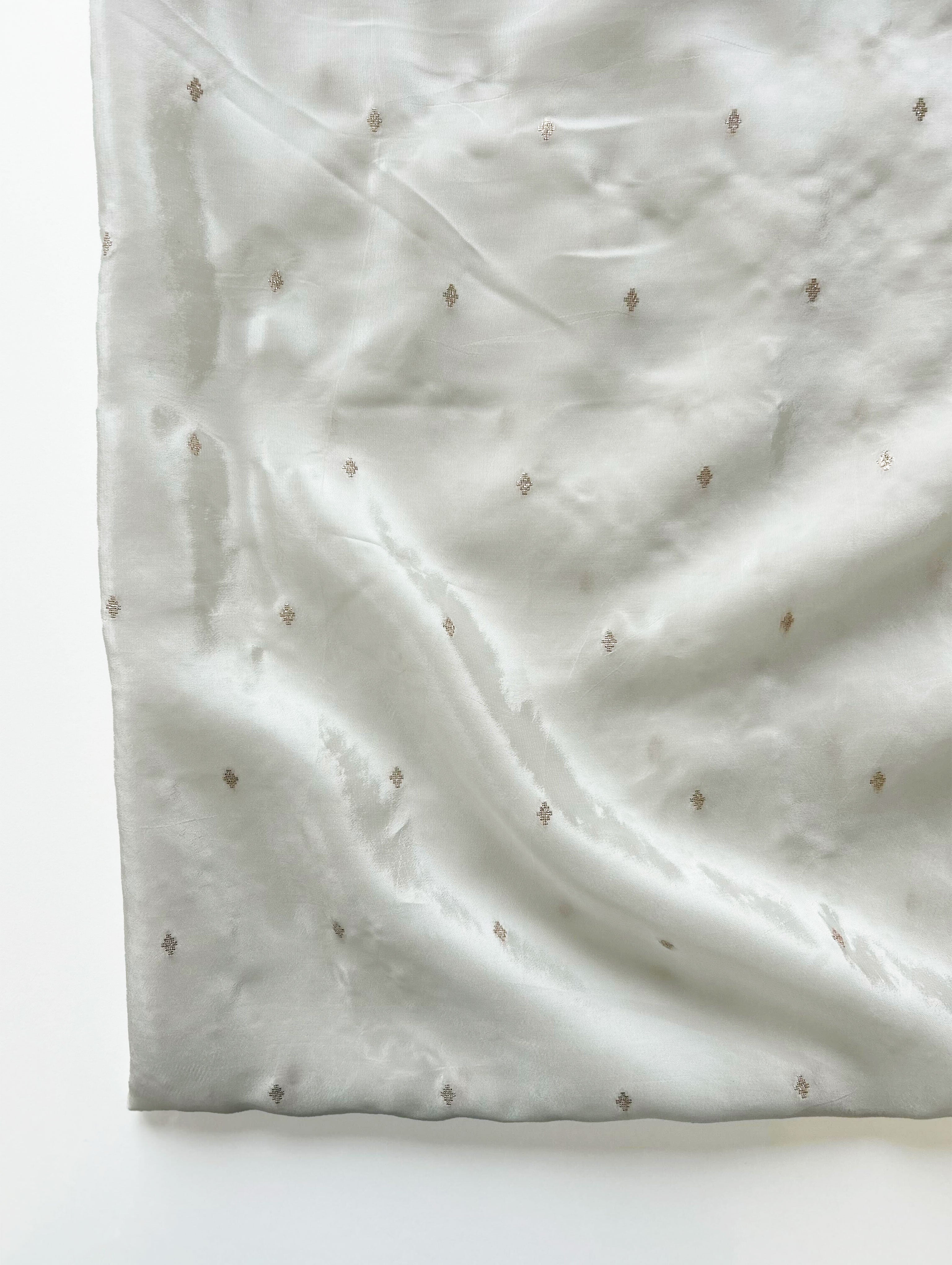 100 Gram Natural Crepe Jacquard Fabric 58" - ( Swatch 10x12" )